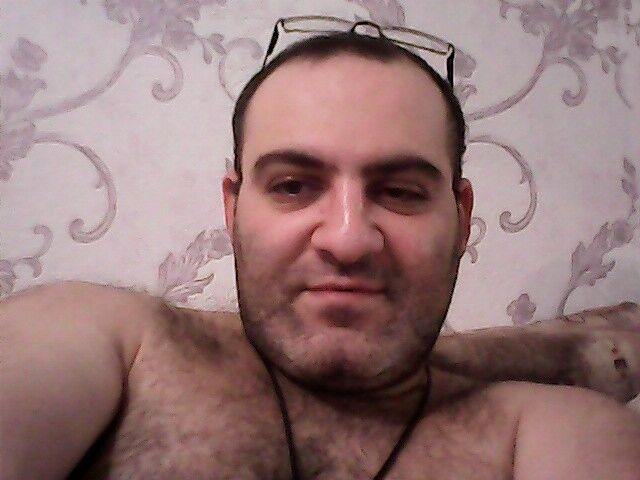  ,   NIKI, 44 ,   ,   , c 