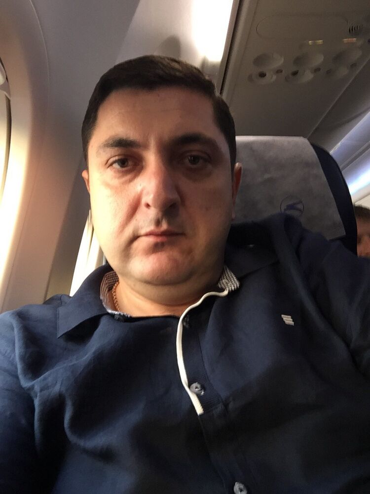  ,   Levan, 39 ,   ,   , c , 