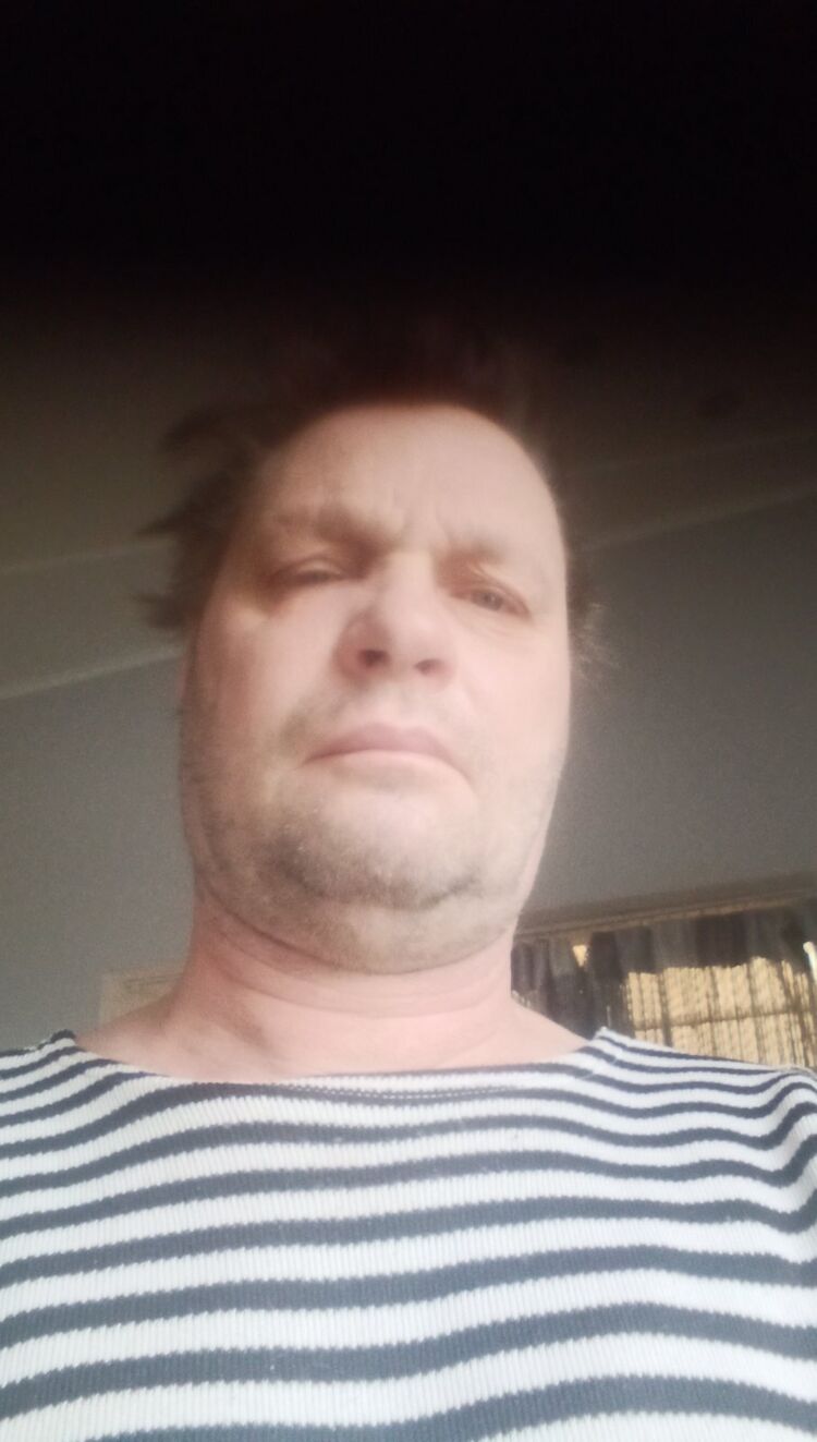  50658584  , 52 ,    