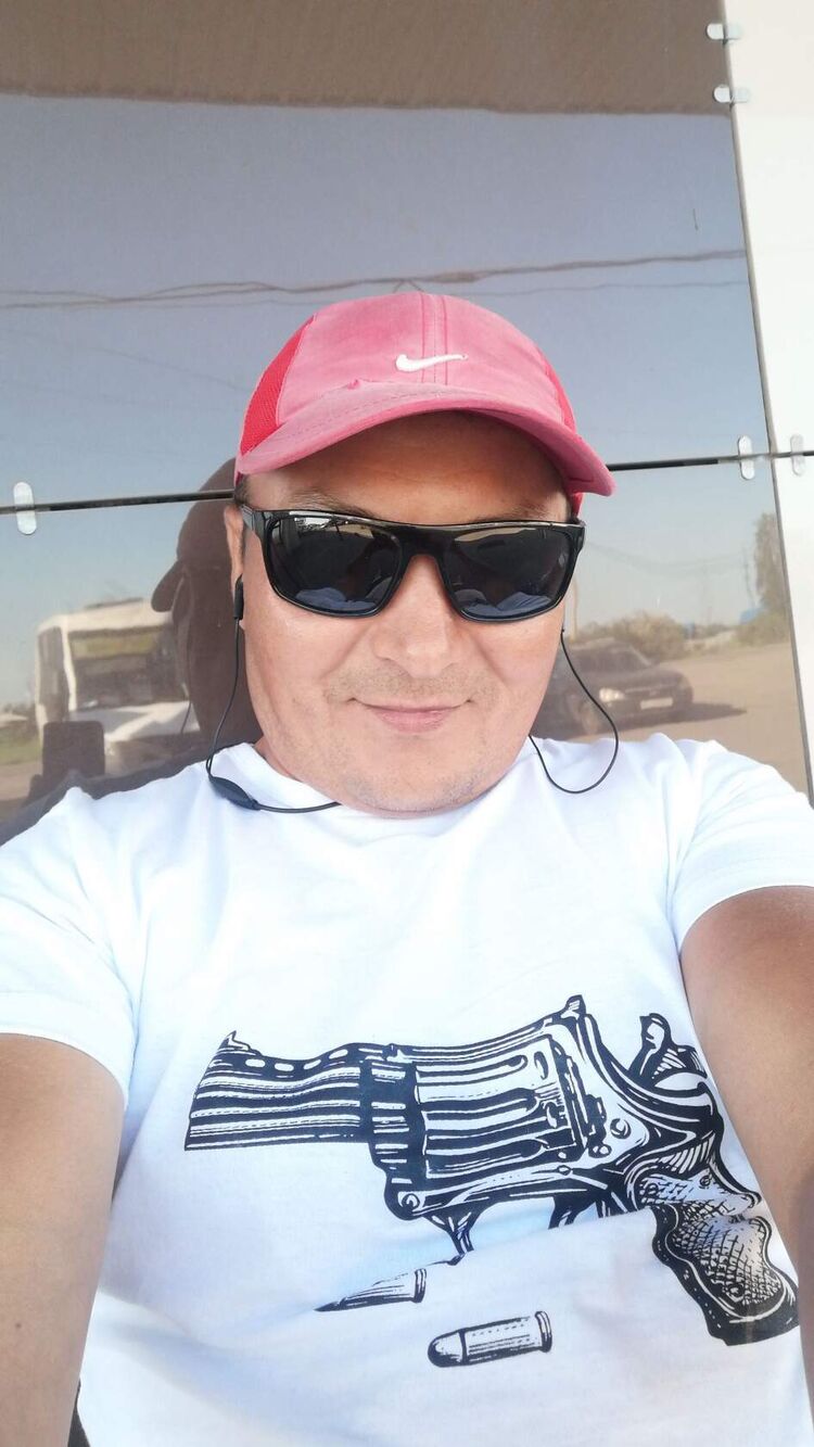  46982734  , 45 ,    