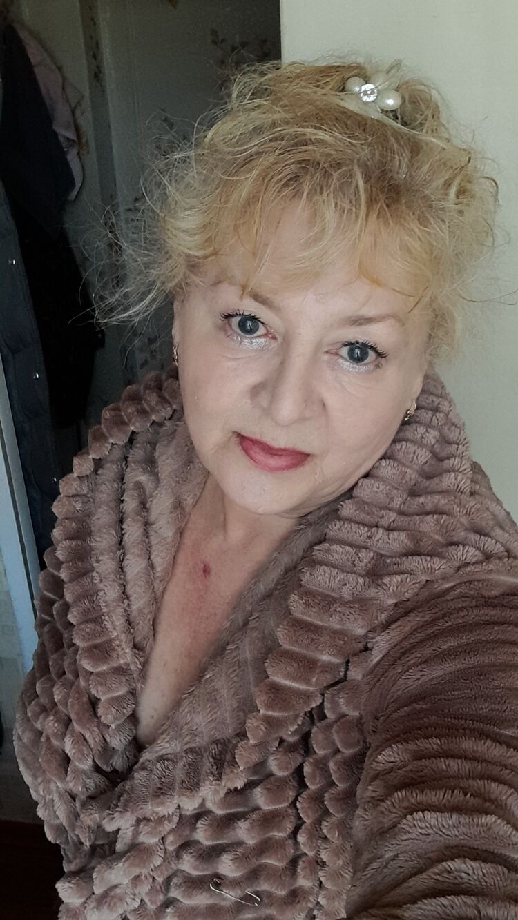  43388104  Svetlana, 57 ,    