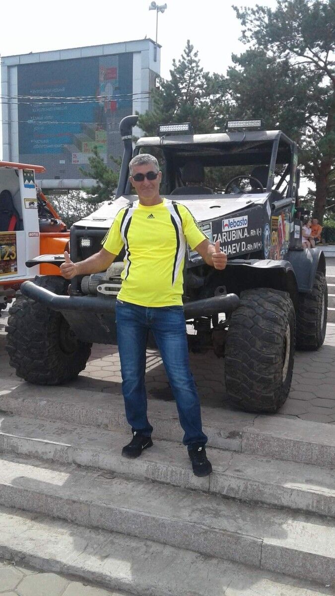  ,   Ararat, 49 ,   ,   , c 