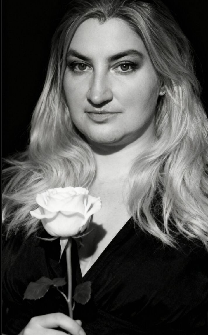  Bochnia,   Natali, 38 ,   ,   , c 