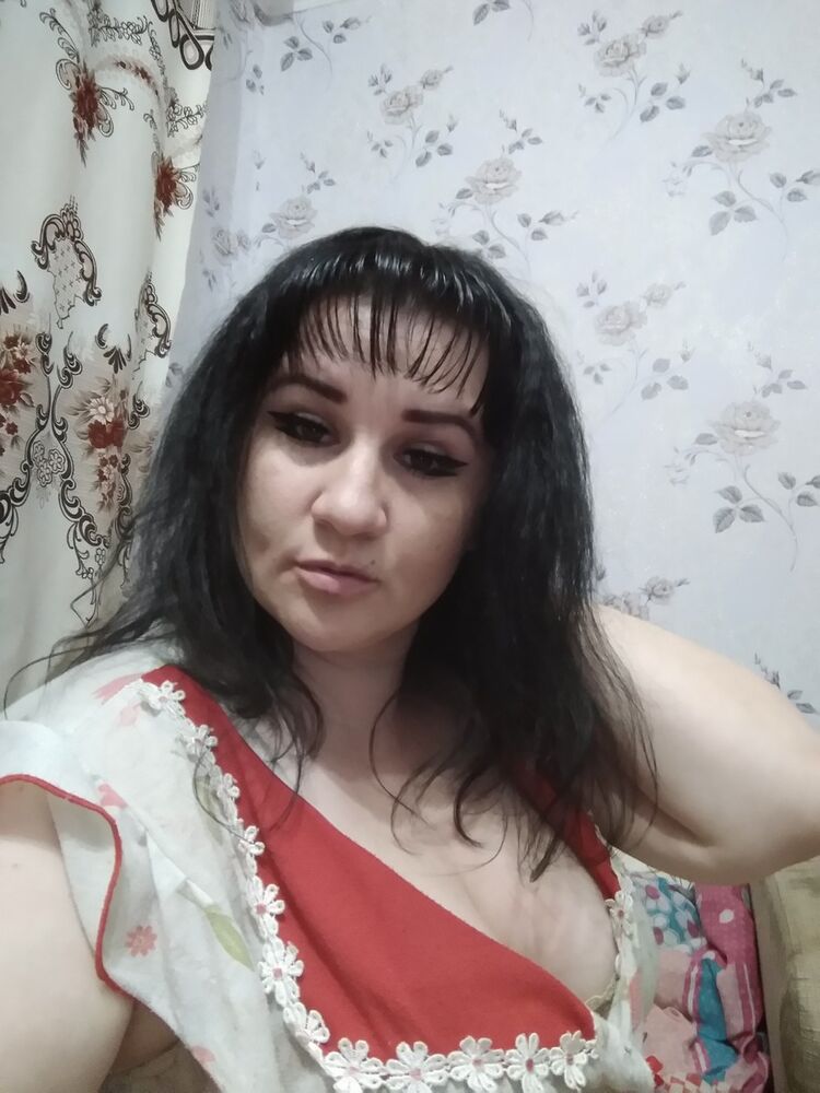  18664024  , 44 ,    