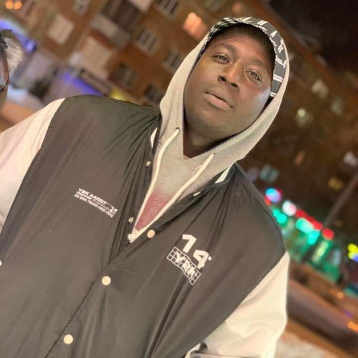 ���� 44181434 ������� Amadou Boua, 30 ���, ���� ���������� � ������