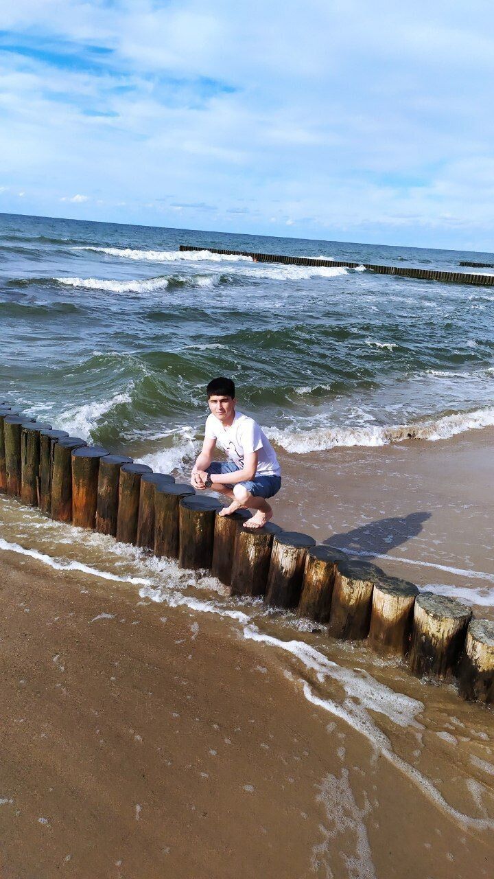 ,   Baxa, 27 ,   ,   