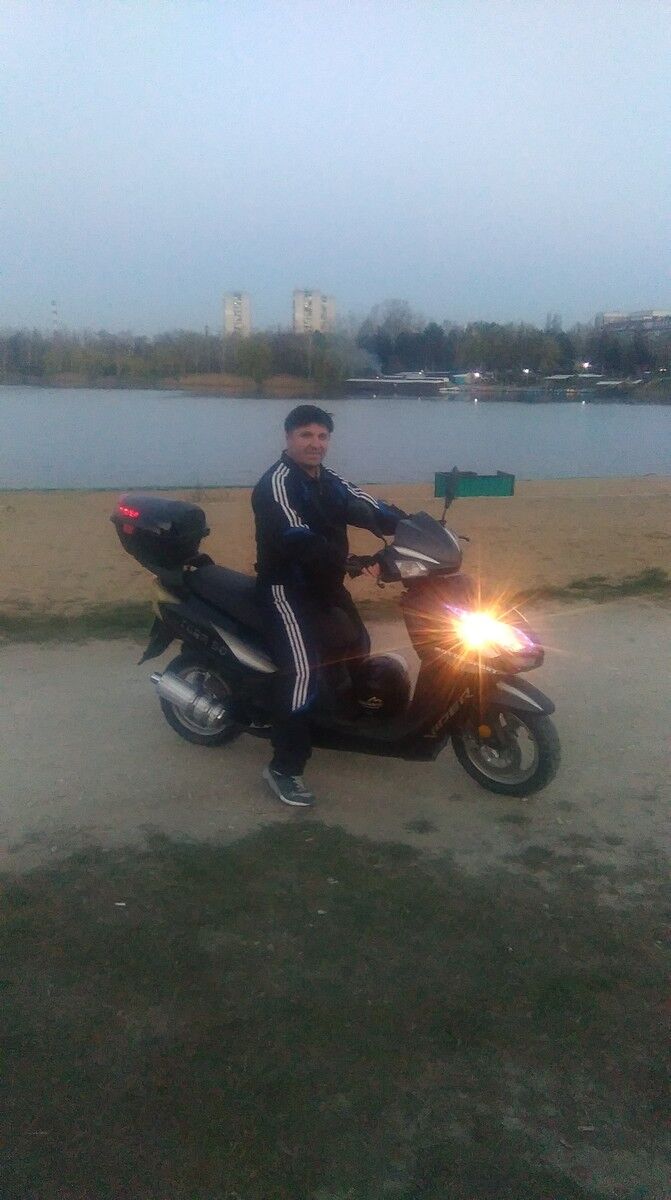  15990934  Marcelo, 49 ,    