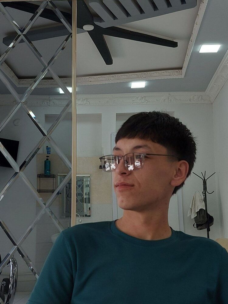  54029014  Mark, 20 ,    