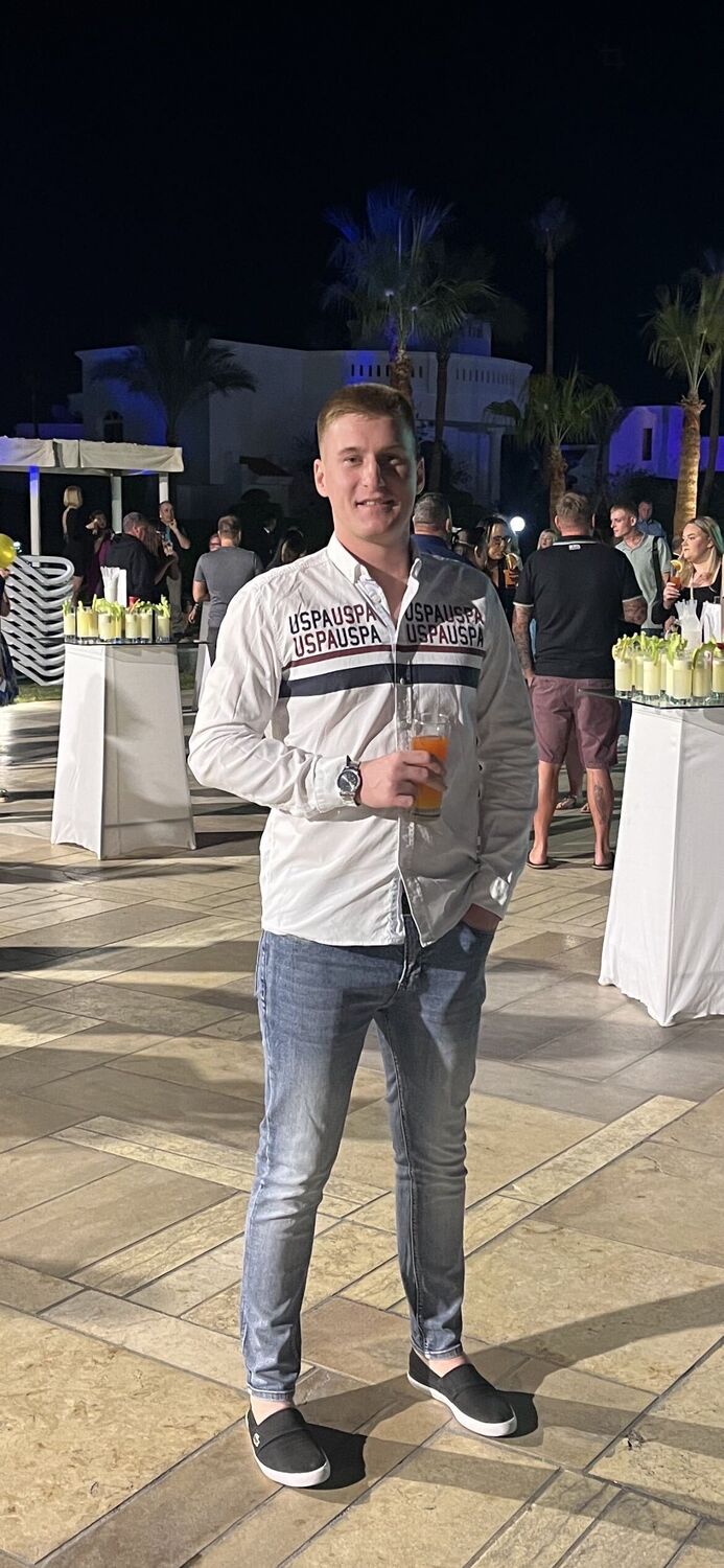 ���� 42699704 ������� ������, 28 ���, ���� ���������� � ����������