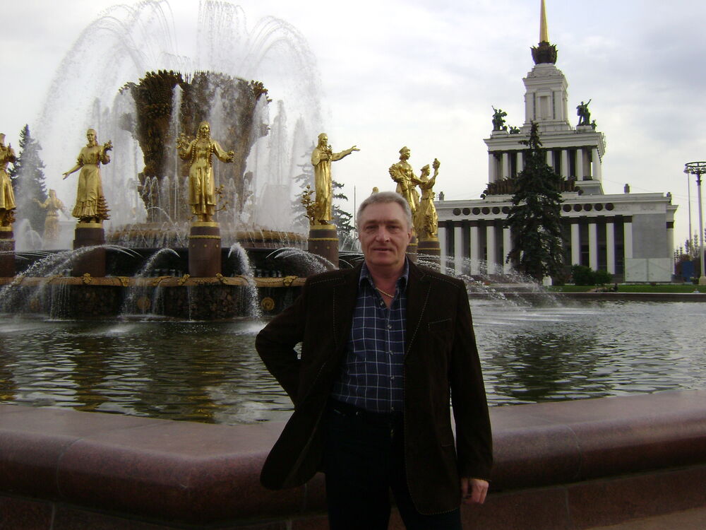  23086844  Sergey, 61 ,    