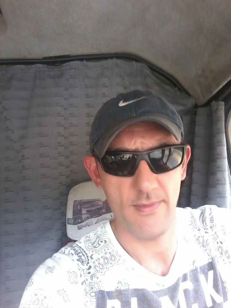  12243004  Daniel, 42 ,    Bielany Wroclawskie