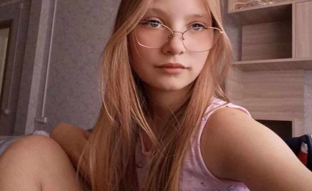  52104634  , 19 ,    