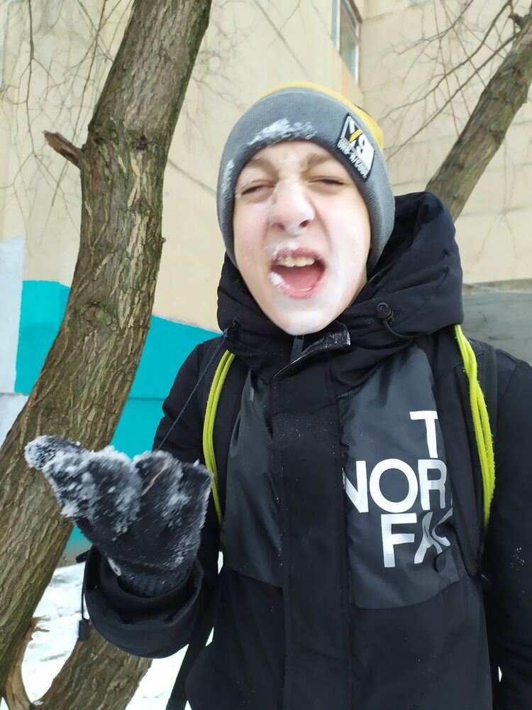 ���� 18979204 ������� ����, 104 ����, ���� ���������� � ���������