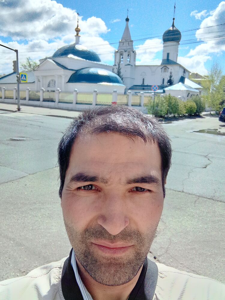  51563144  Jonibek, 20 ,    