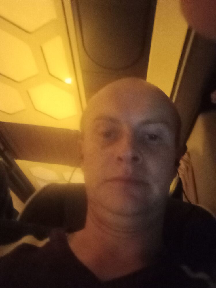  48061334  , 35 ,    