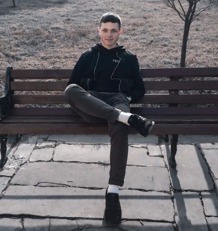  30022114  , 24 ,    
