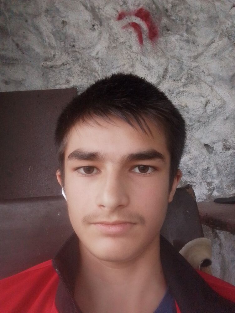  --,   Siringan, 18 ,   ,   