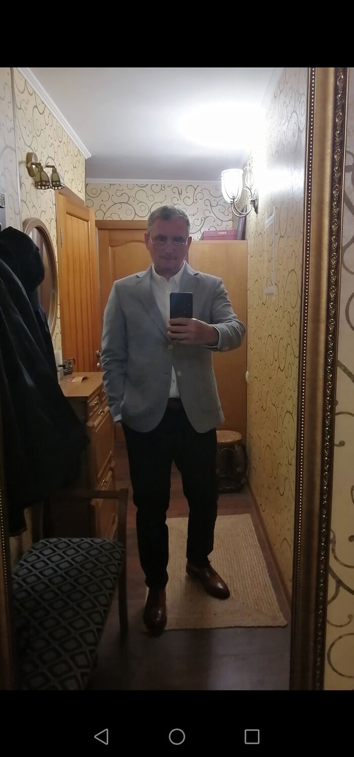  48882224  , 58 ,    