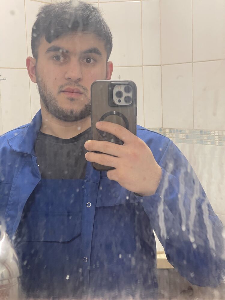  52124034  , 20 ,    -