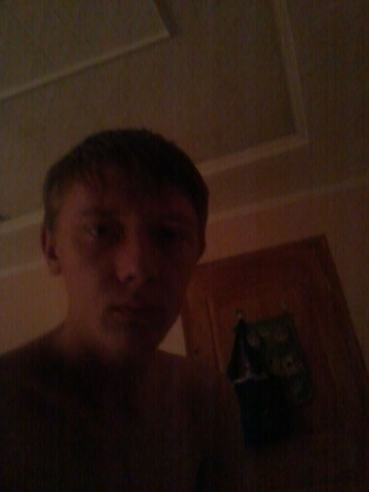  5707044  Pavel, 37 ,    