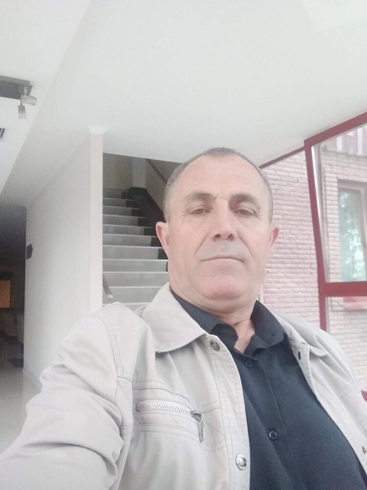  -,   Radik, 62 ,   