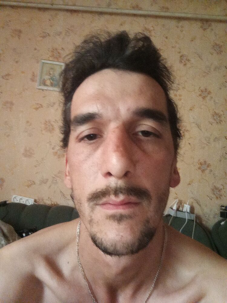  51879774  , 33 ,    