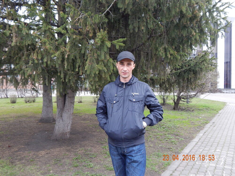  7865404  LyT, 51 ,    