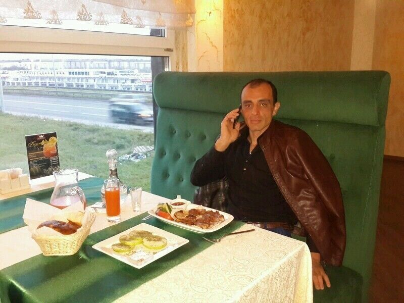 ���� 19442344 ������� �����, 51 ���, ���� ���������� � �����-����������