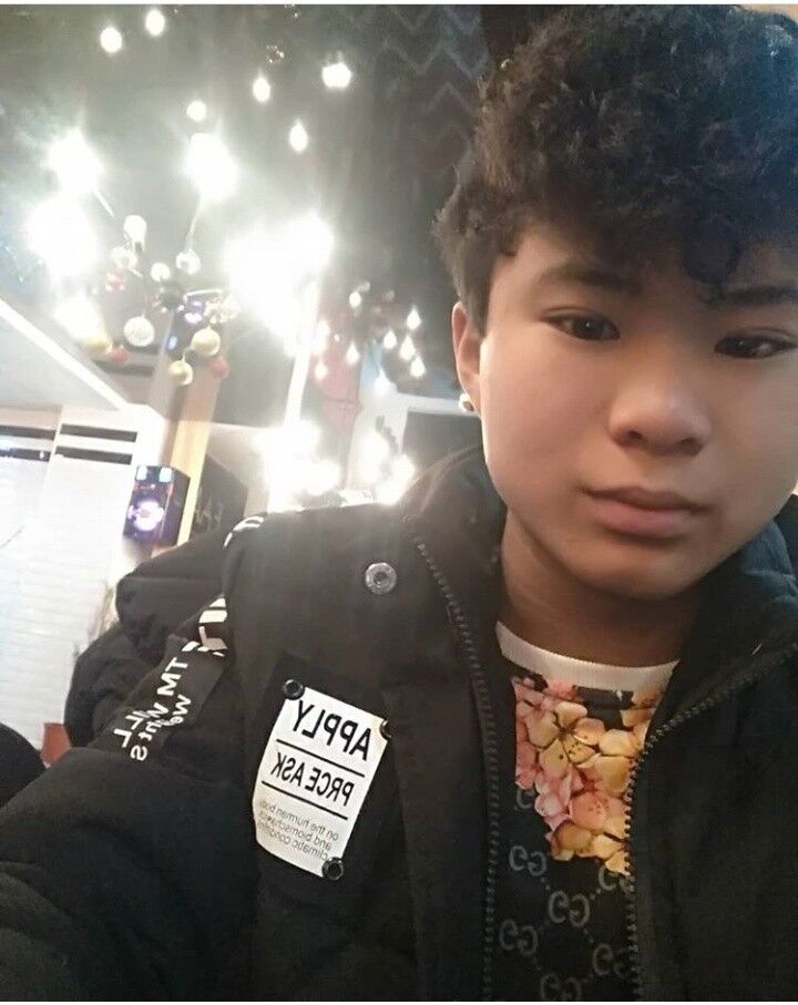  ,   Aziz, 24 ,   
