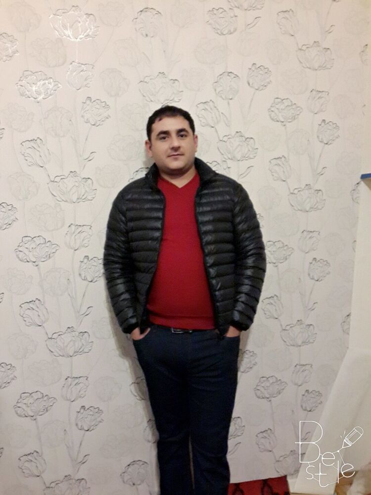  ,   Elshad, 39 ,   ,   , c 