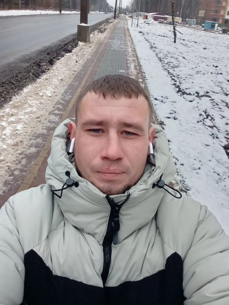  47796084  , 33 ,    
