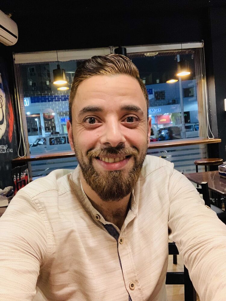  ,   Mohamed, 39 ,   ,   , c 
