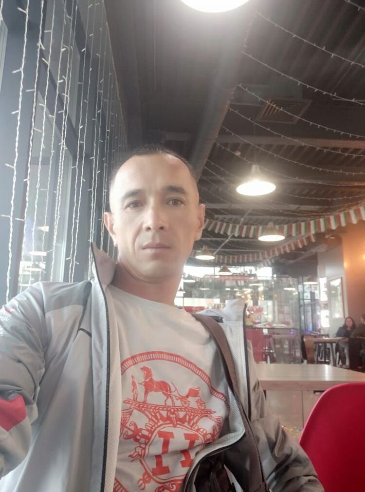  47594664  , 40 ,    