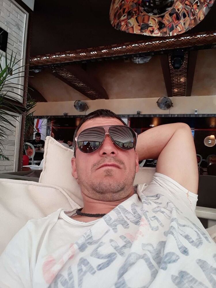  ,   Mihail, 46 ,   ,   , c 