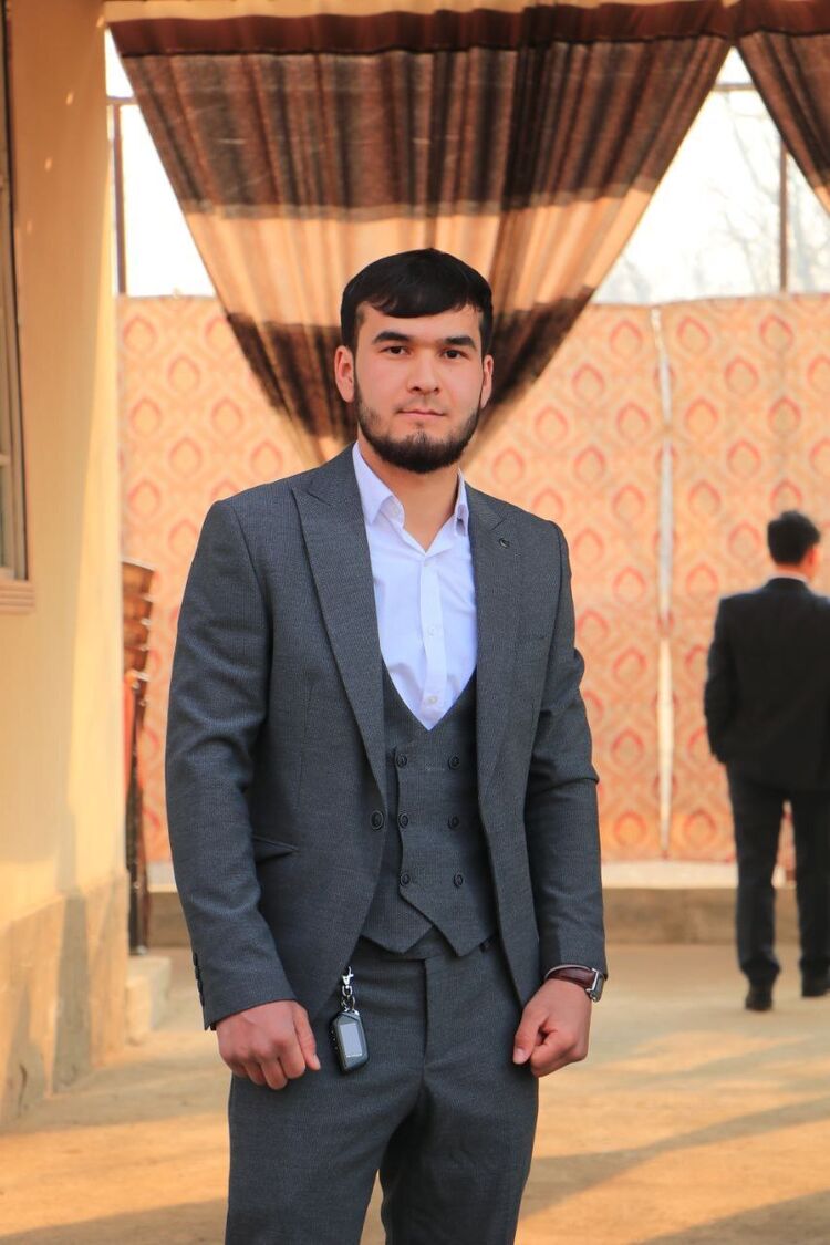  43553094  Muhammadjon, 23 ,    -