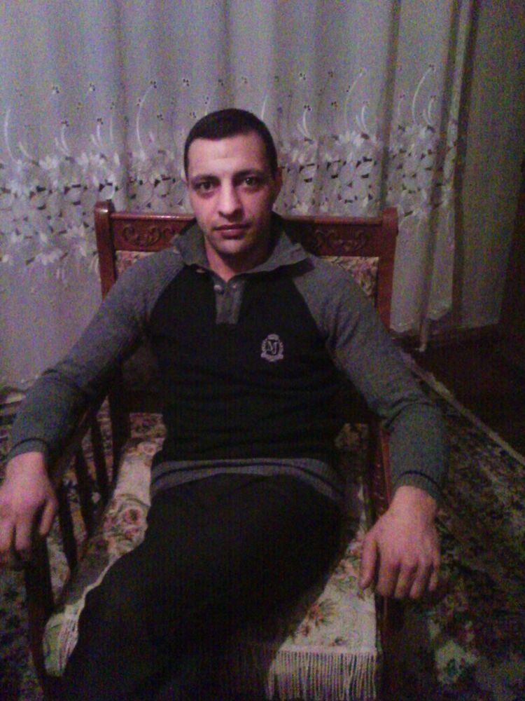  ,   Narek, 40 ,   ,   , c 