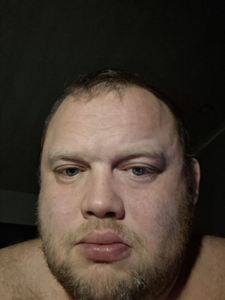  54030764  Yury, 43 ,    -