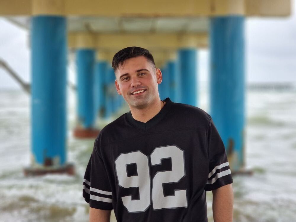  31786394  , 29 ,    