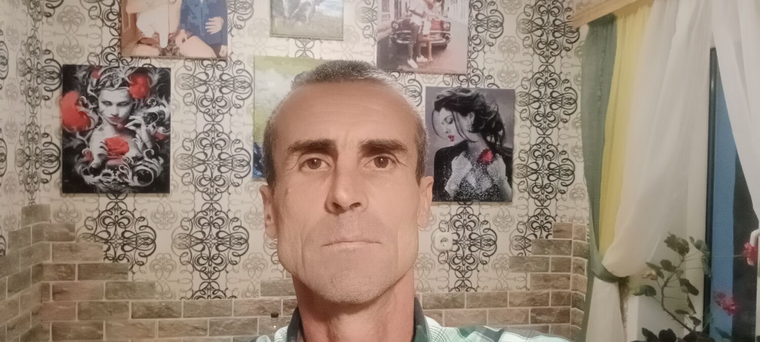  37868914  Sergey, 49 ,    