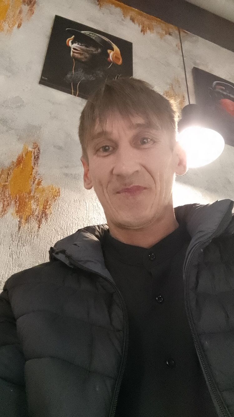  42916074  , 41 ,    