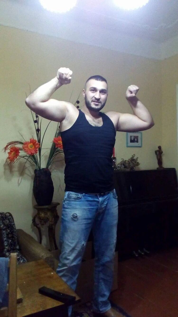  53034194  Aleks, 33 ,    