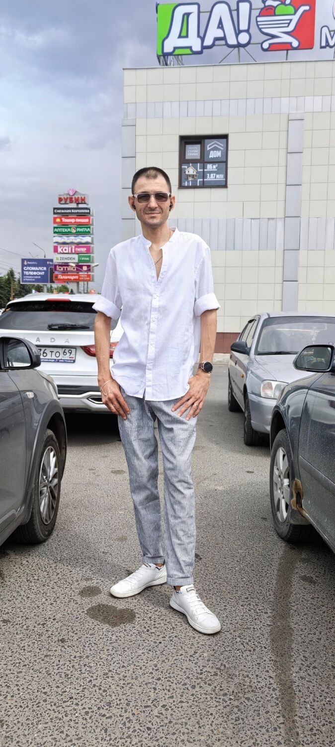  ,   Marvin, 43 ,   ,   , c , 