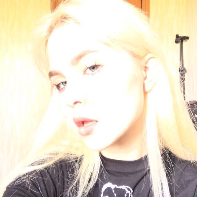  -,   Natalissiya, 21 ,   ,   , c 