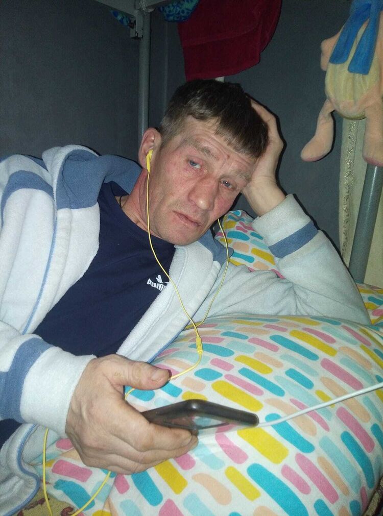  54136294  Alekcei, 45 ,    -