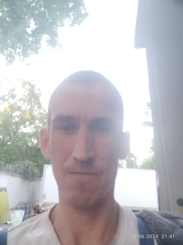 ���� 43977904 ������� �������, 42 ����, ���� ���������� � �����-����������