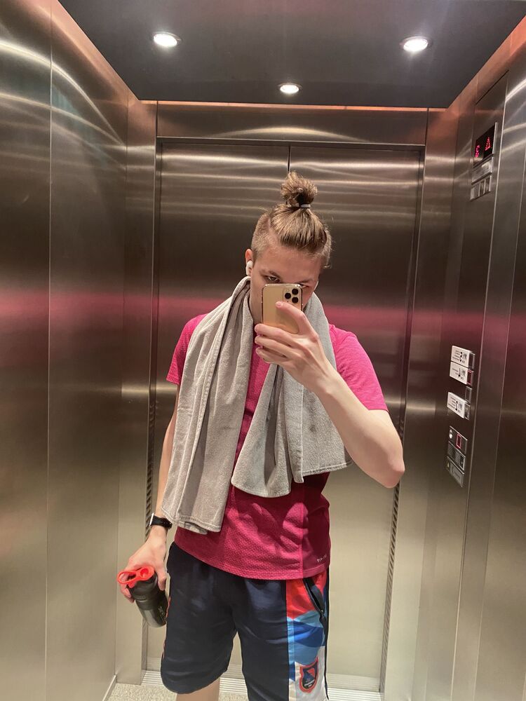  -,   , 25 ,   ,   