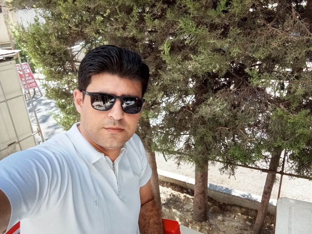  49770584  Ayaz, 35 ,    