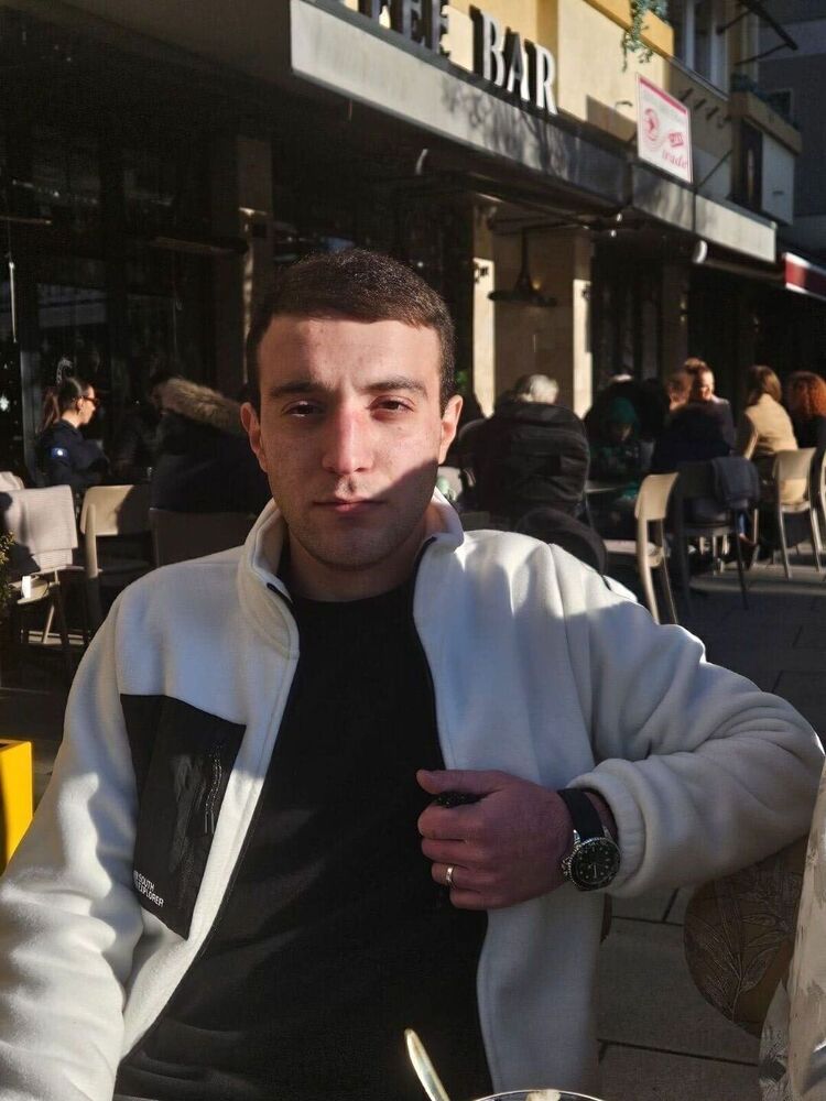 ���� 55720374 ����� Davit, 22 ����, ���� ���������� � �������