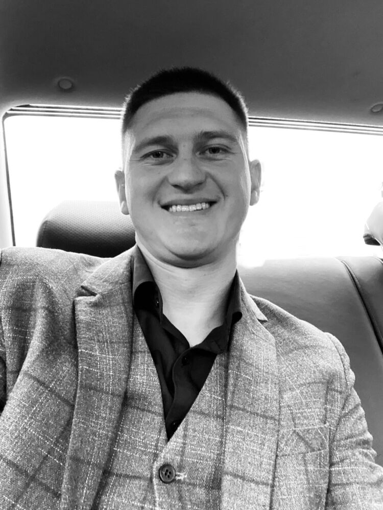 ���� 37304464 ������� �������, 33 ����, ���� ���������� � ������