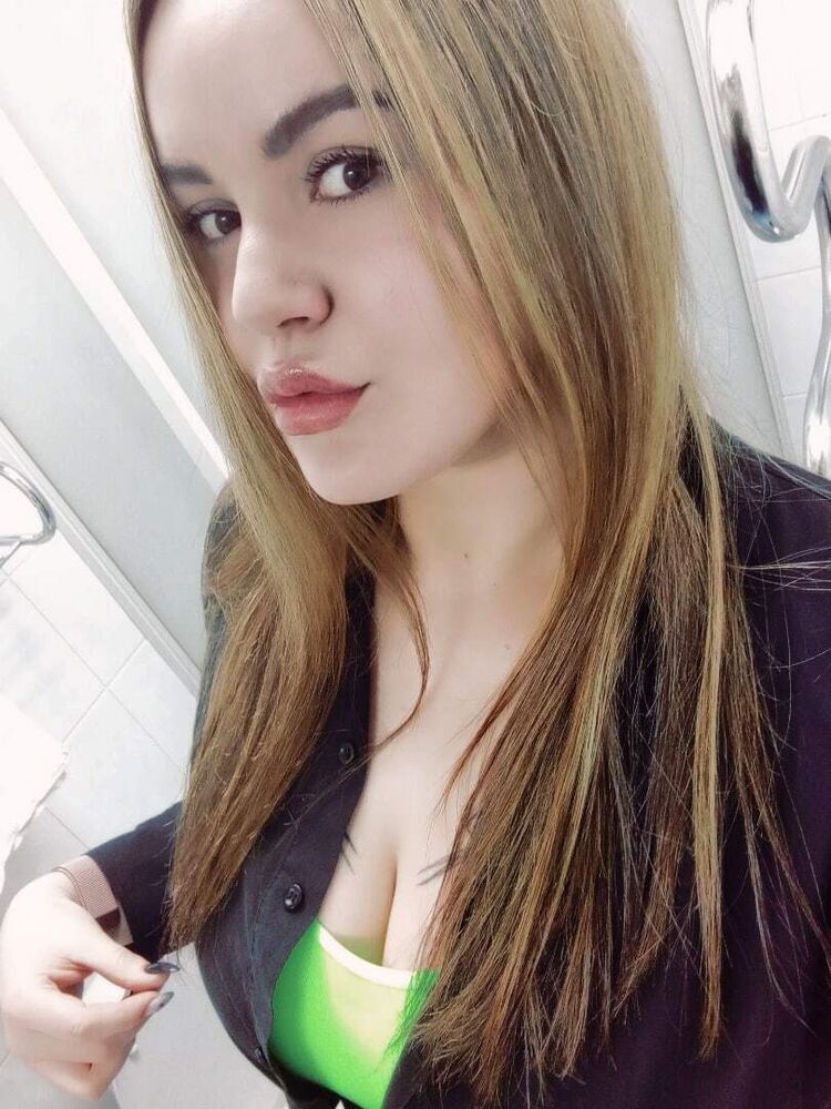  34197234  Nadezhda, 26 ,    